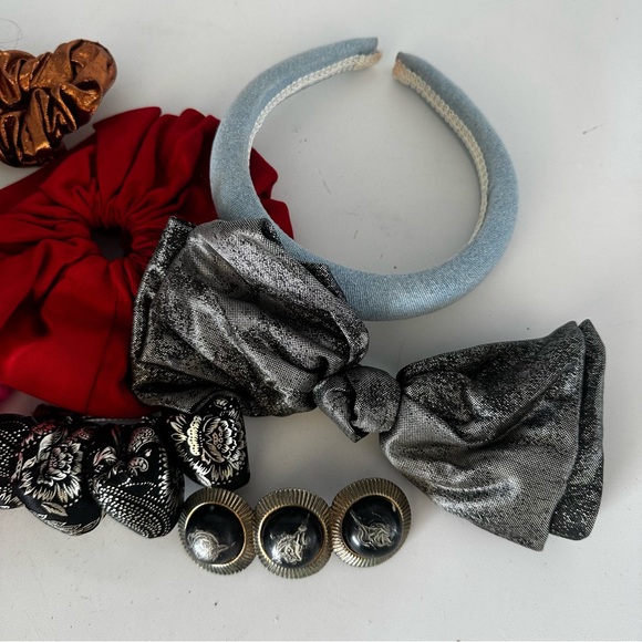 Lot of vintage‎ 90s hair clips and accessories scrunchies - Picture 2 of 3